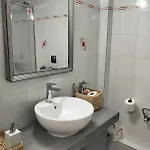 Helens Толон